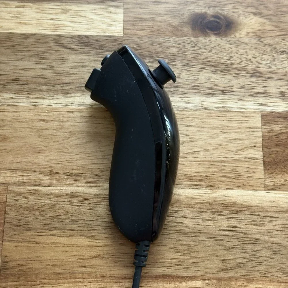 OEM Nintendo Black Wii Nunchuck Remote (RVL 004) Authentic Official Tested Works
